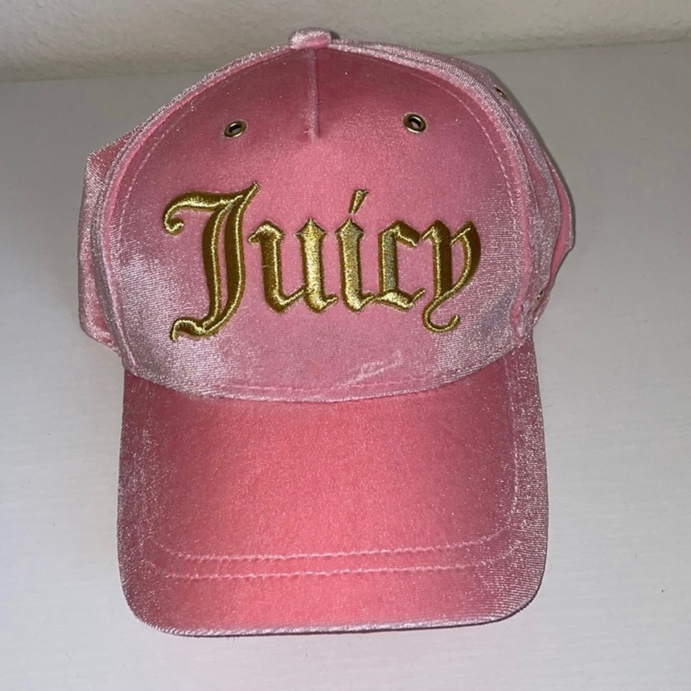 ✨ JUICY COUTURE Y2K VELOUR HAT